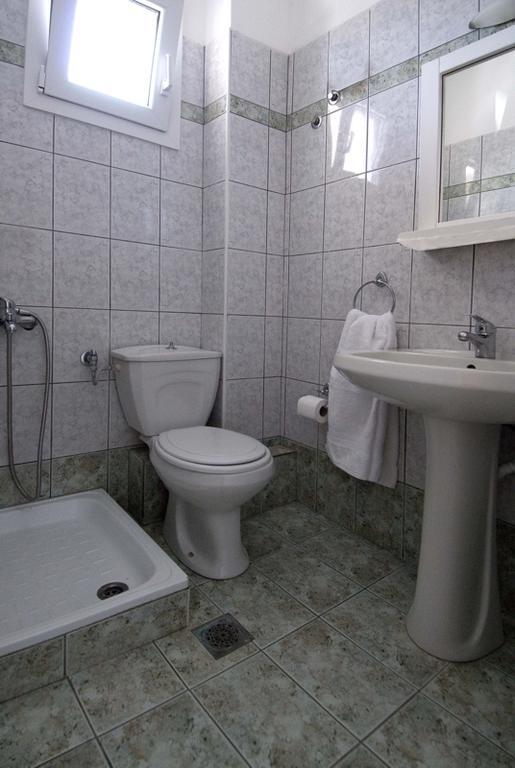 Harisis Apartments Olympiakí Aktí Chambre photo